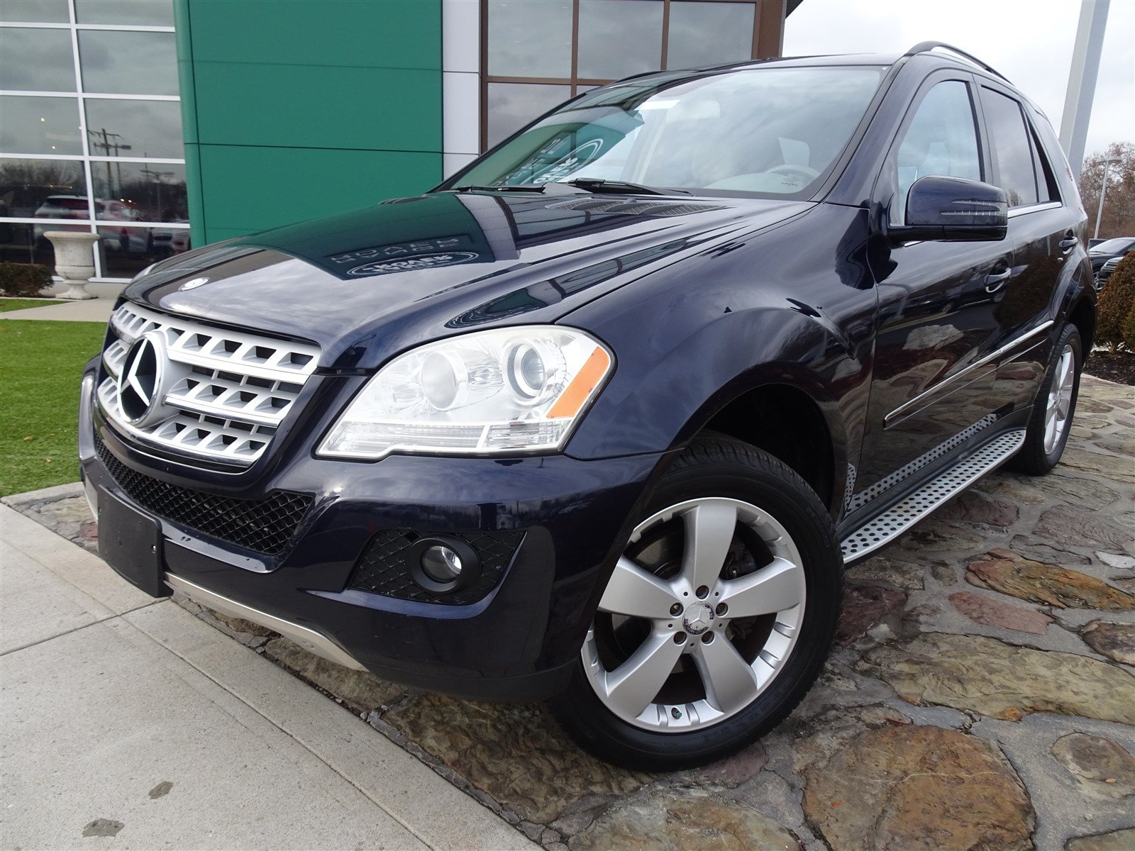 Pre Owned 2011 Mercedes Benz M Class Ml 350 Awd